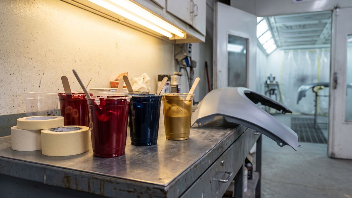 Paint mixing bench still life — Image Lab fill until Nikki floor shot
